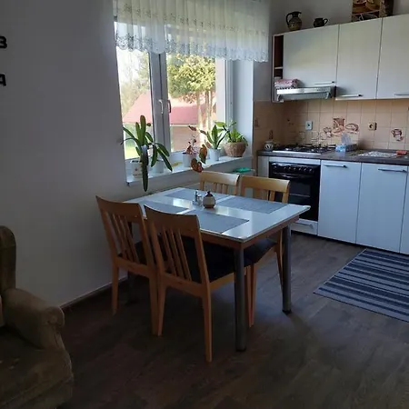 Ubytovani U Solarky * Trojanovice